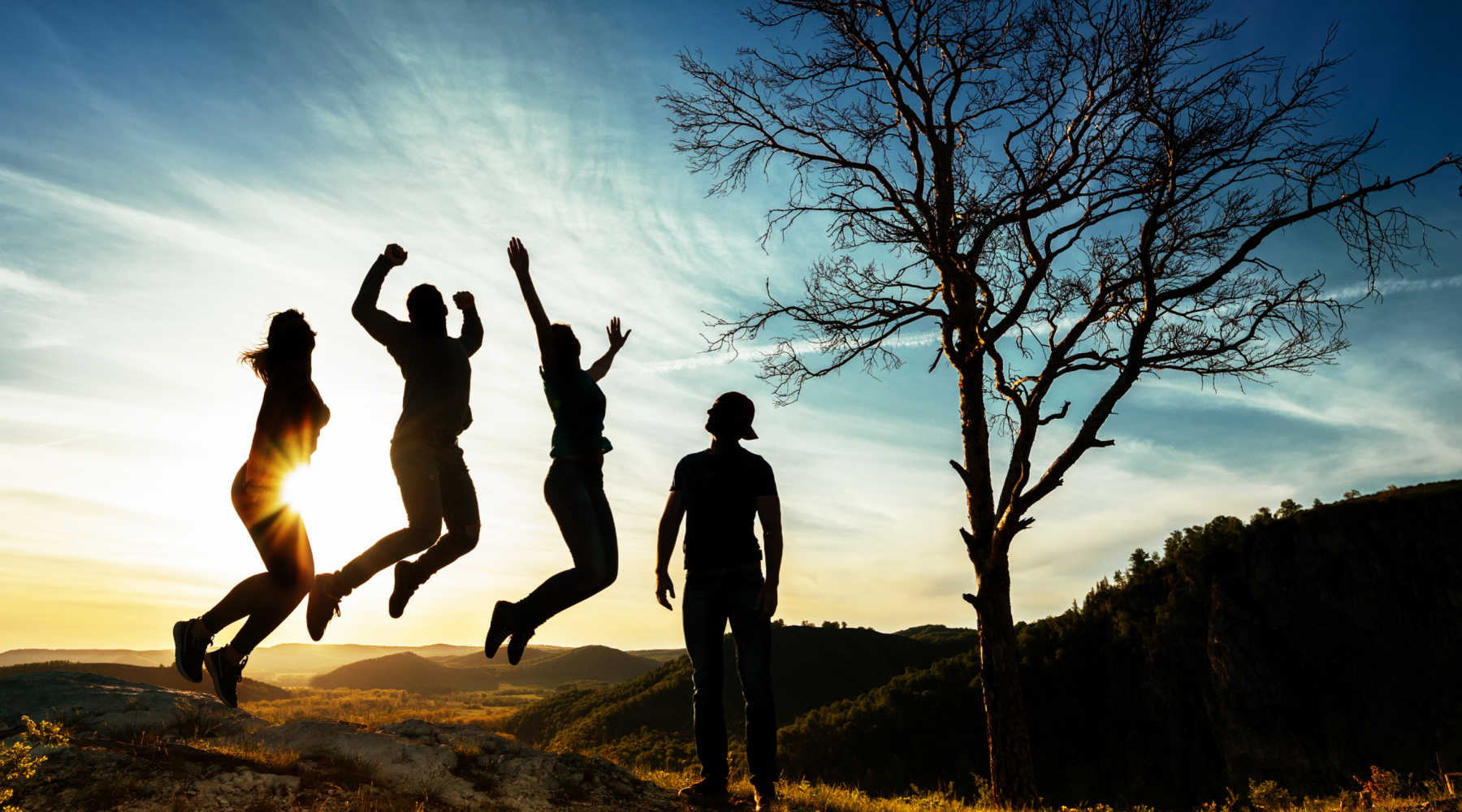 10 Immune Hacks To Keep You Healthy Year-Round