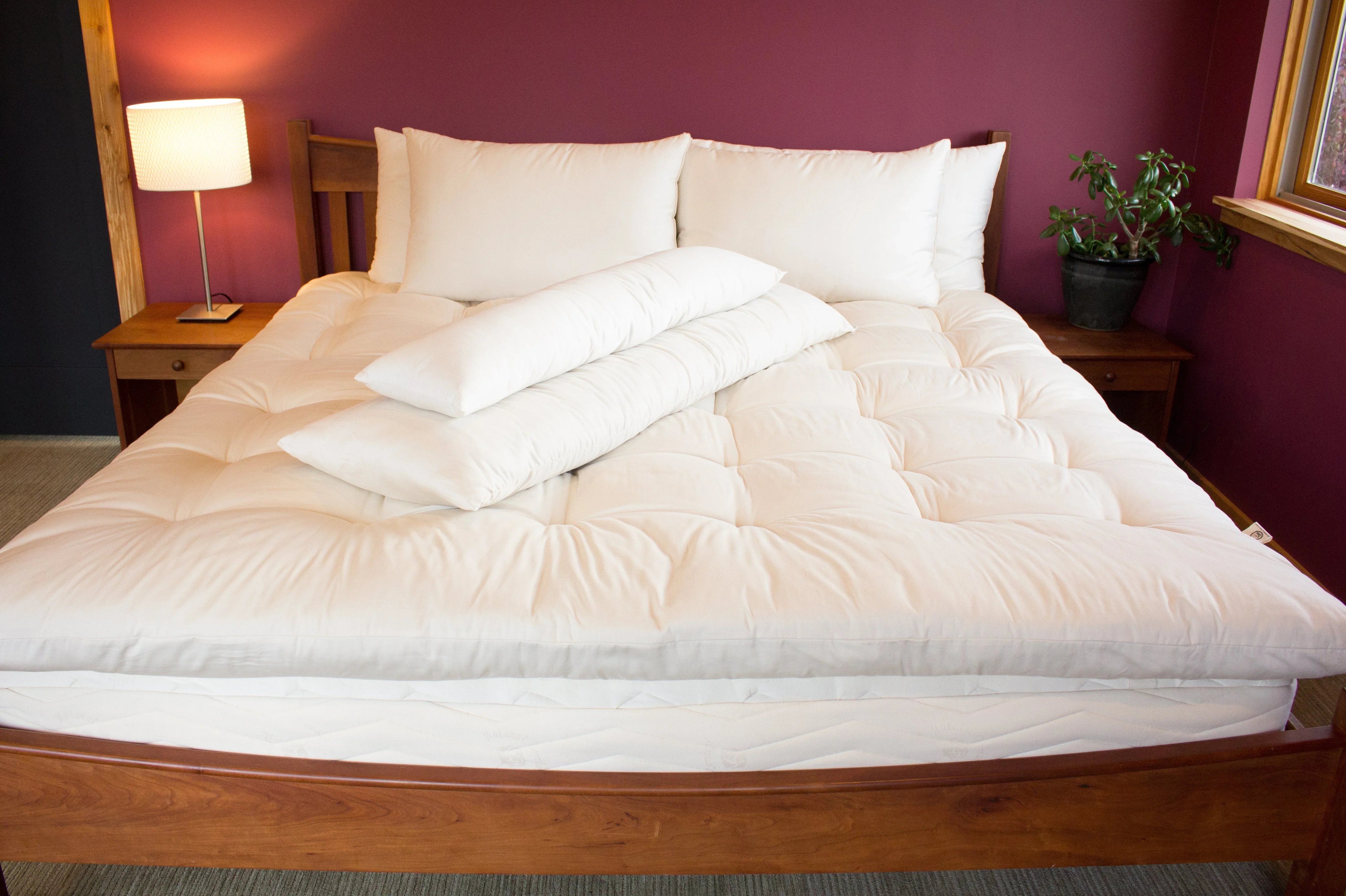 Best Non-Toxic Pillows for Chemical Sensitivity: A Material-by-Material Ranking